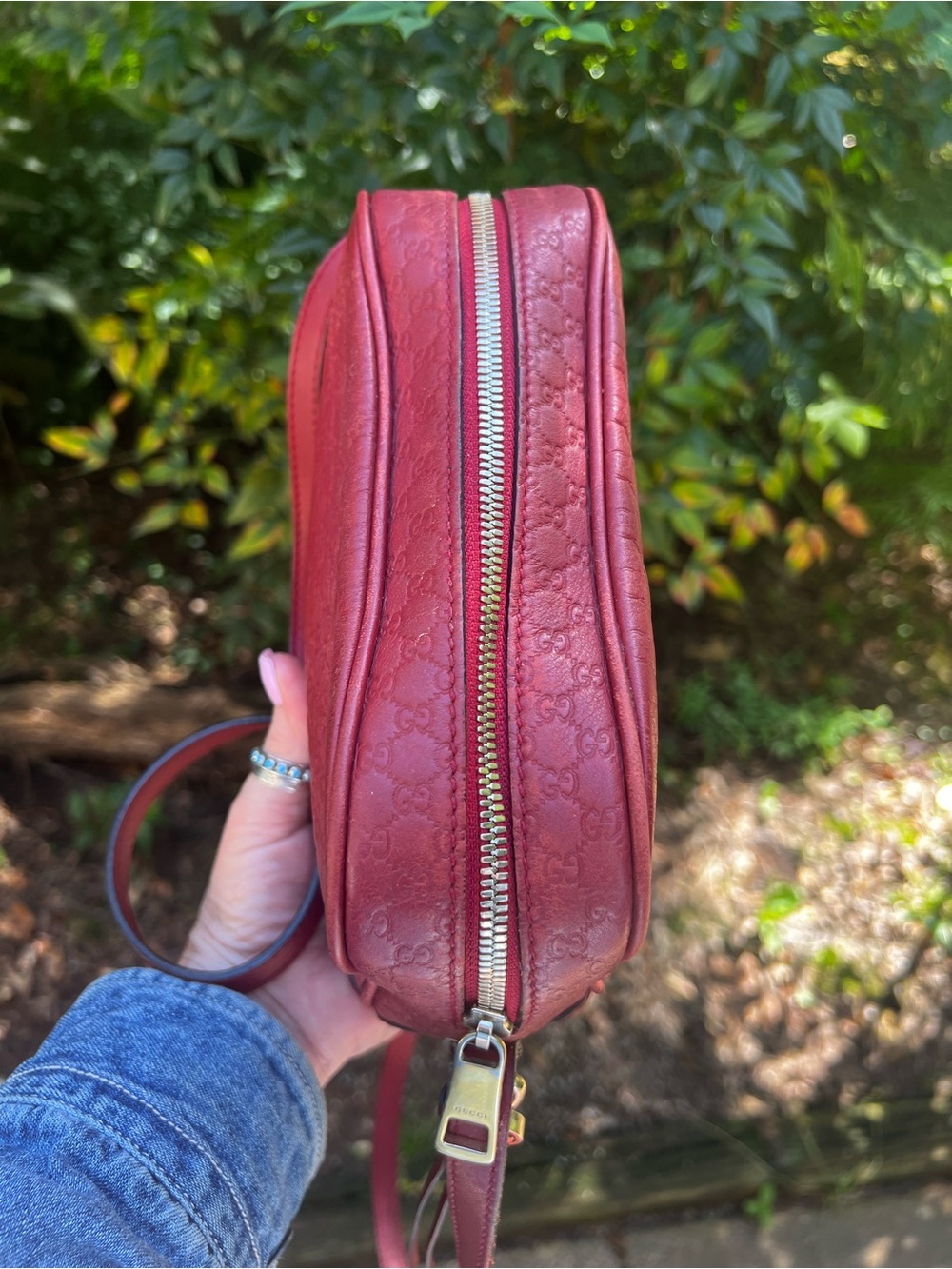 GUCCI Red Leather Microguccissima Bree Crossbody Bag - Picture 7 of 17